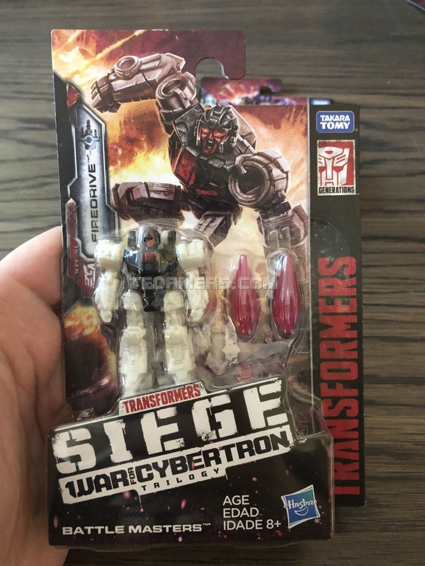 Transformers Siege War For Cybertron Preview Wave 1  (5 of 103)